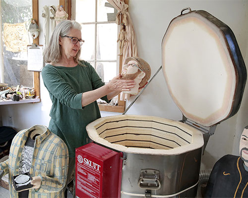 How to Buy a Kiln for Home Use